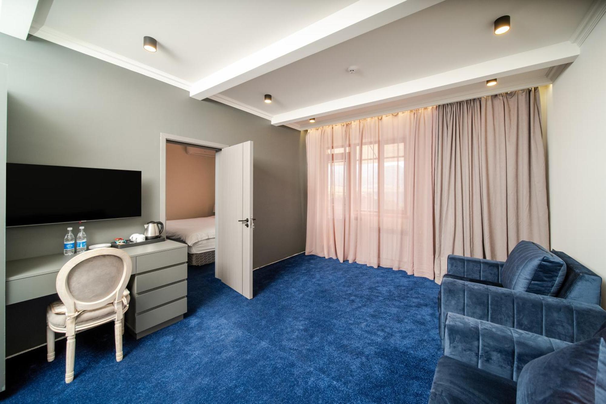 Kefilyan Family Hotel Sanain Buitenkant foto